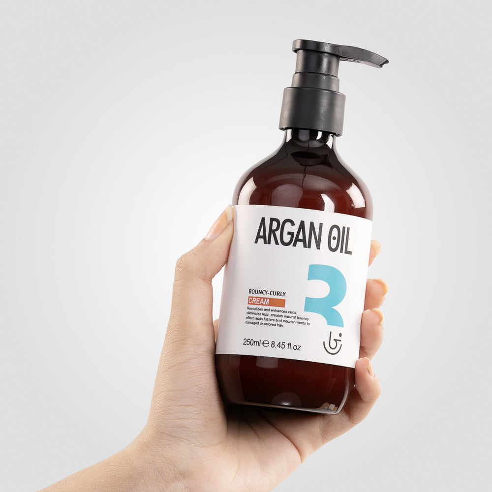 Argan Oil Bouncy Curly Cream – Lightweight, nourishing formula with argan oil for defined, bouncy, and frizz-free curls.